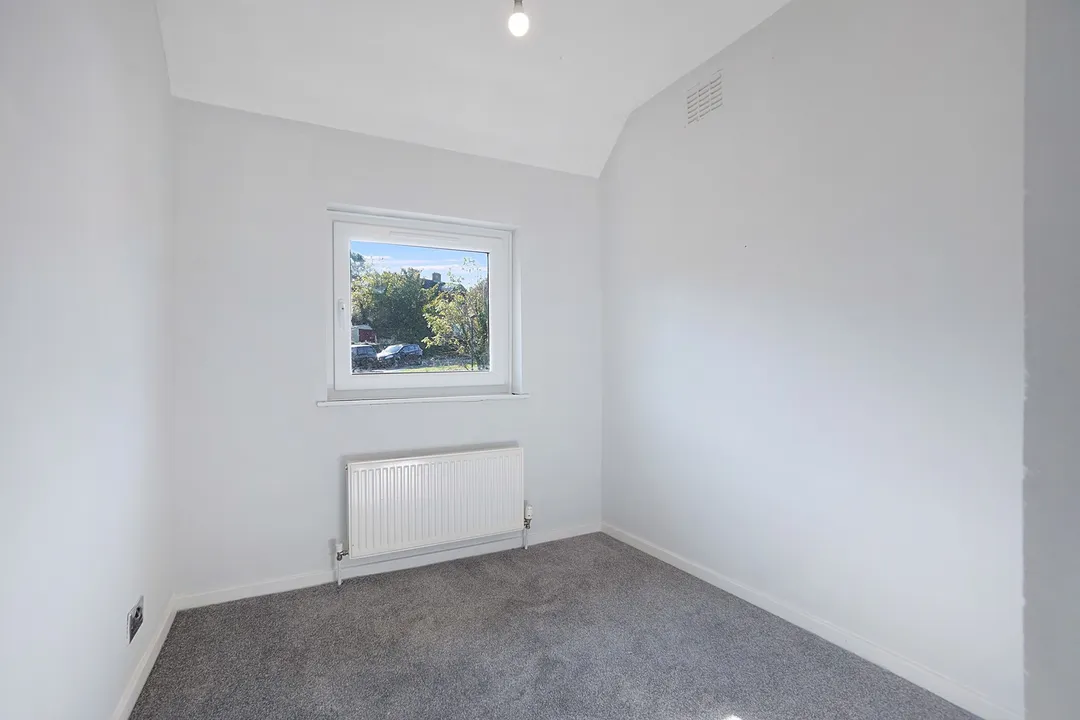 https://mr0.homeflow-assets.co.uk/files/photo/image/48115/8042/_x_/24017_rdhacb_1473122623_IMG_8.jpg