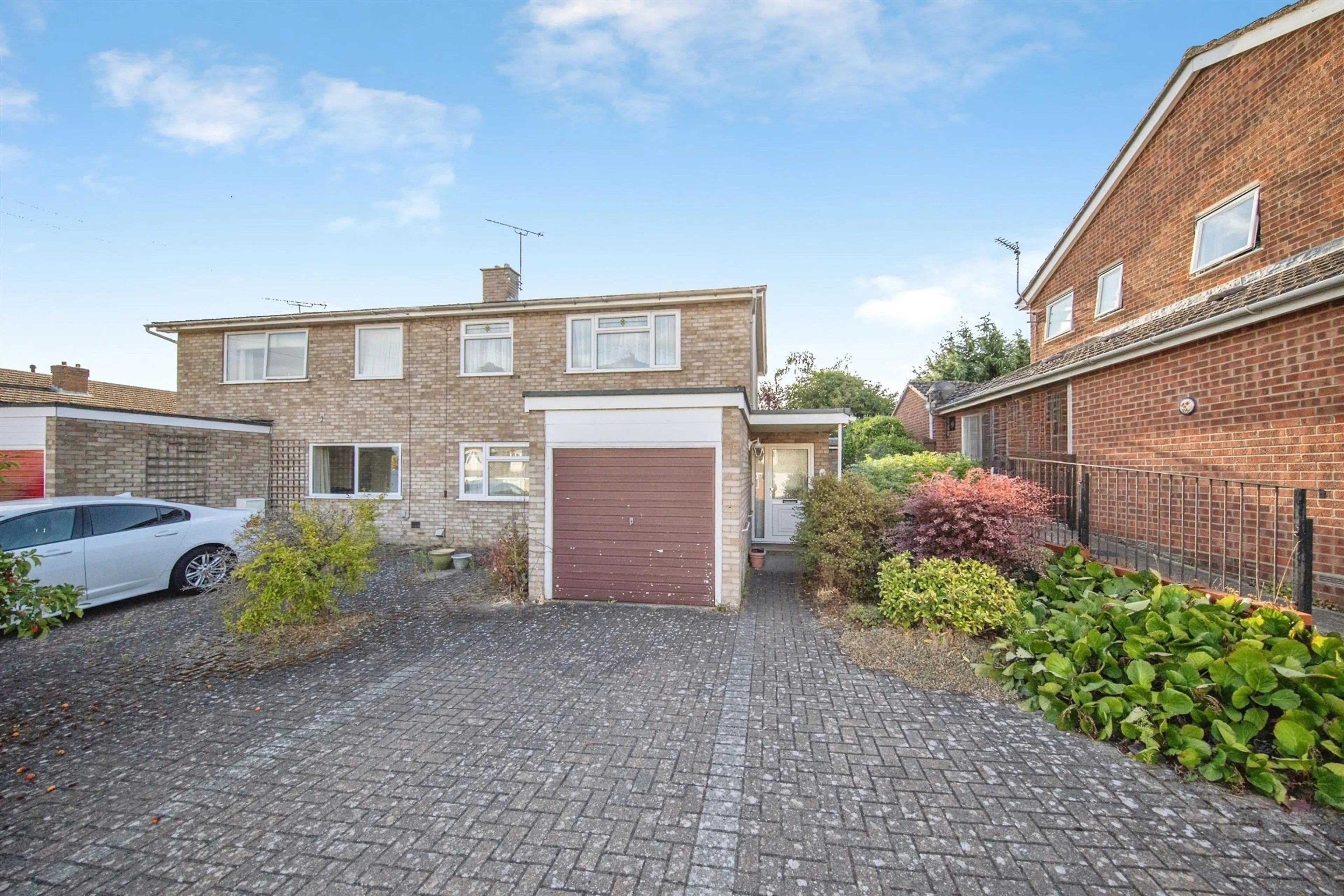 Property photo 0