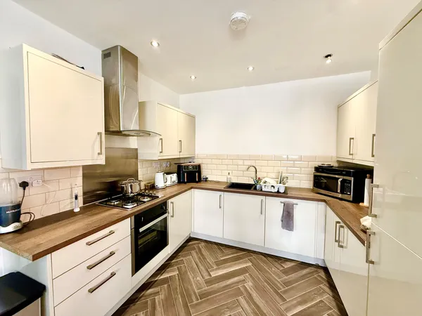 Stapleford Lane, Toton, NG9