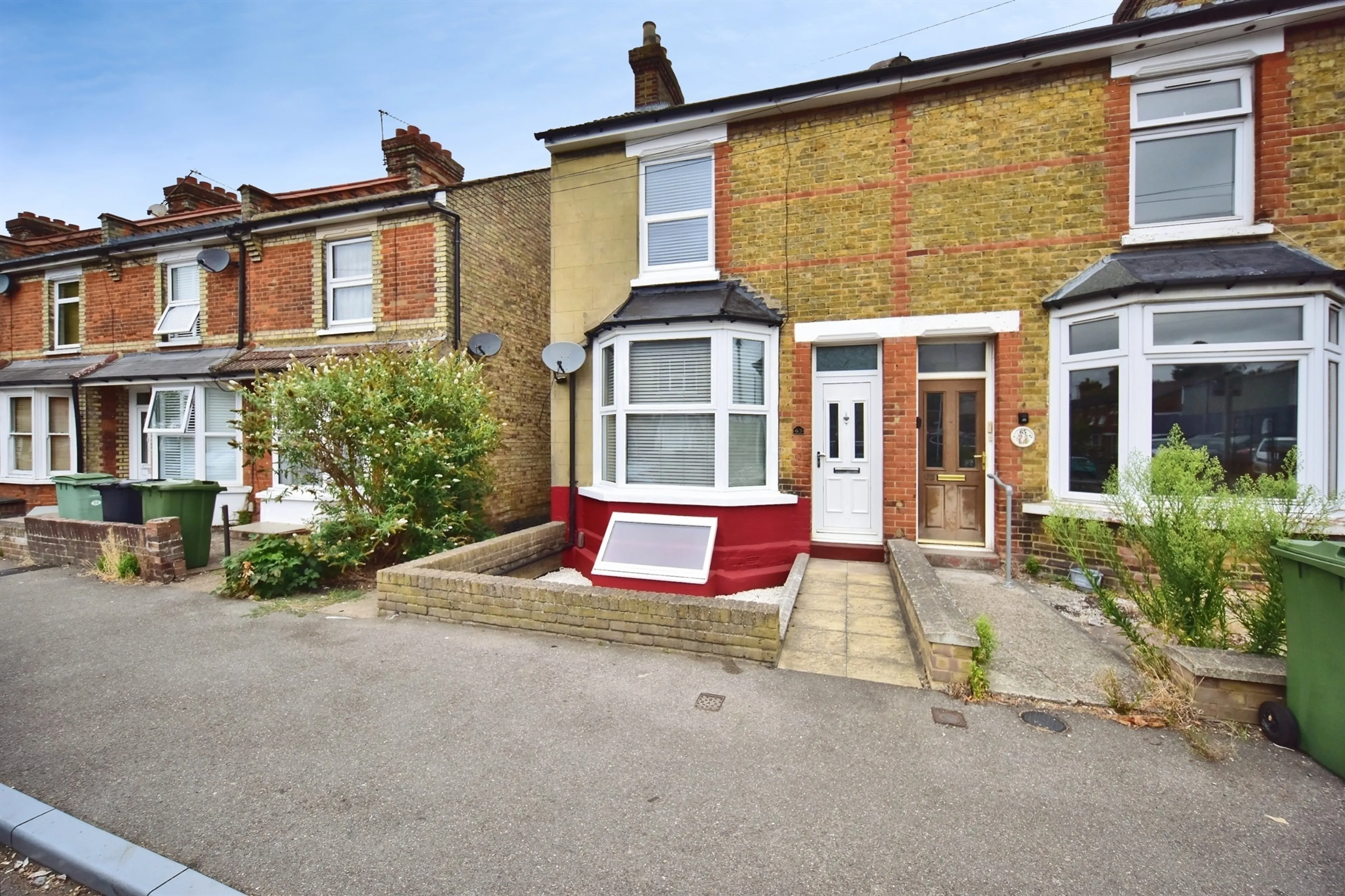 Property photo 0