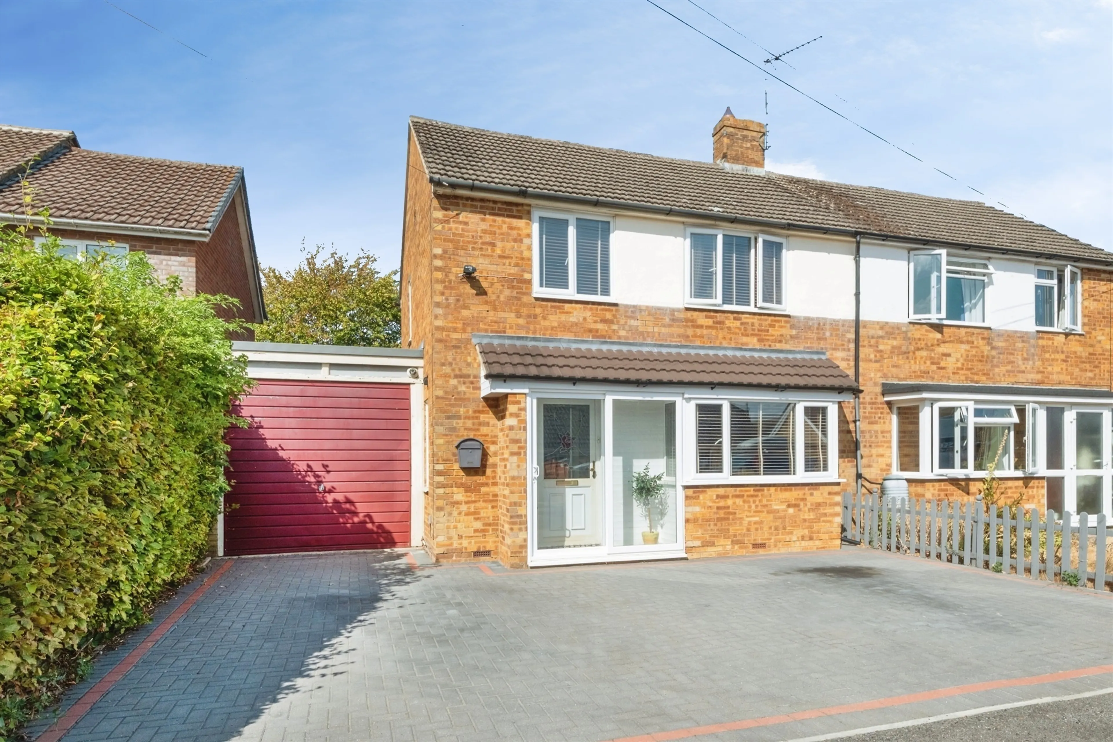Property photo 0