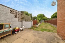 Barrington Avenue, HULL