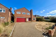 Potters Way, Laverstock, SALISBURY