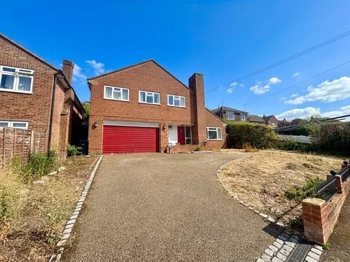 Potters Way, Laverstock, SALISBURYphoto