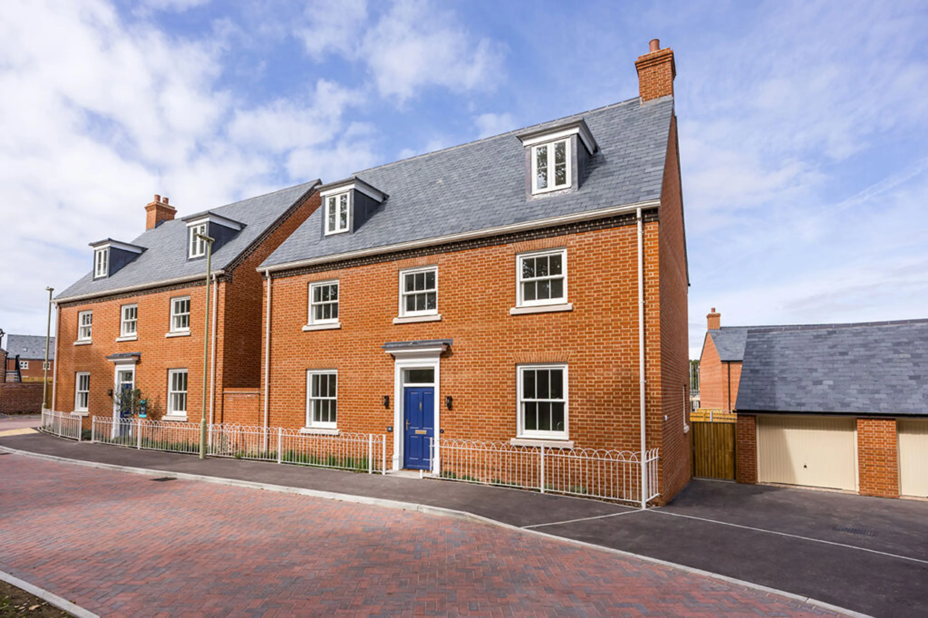 Property photo 0