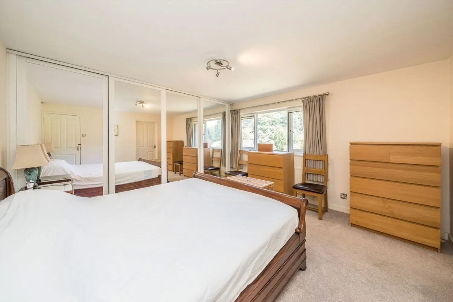 Milner Drive, Cobham, KT11 photo 8