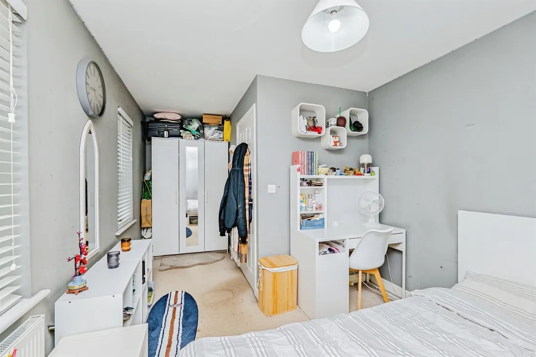 Property photo 8