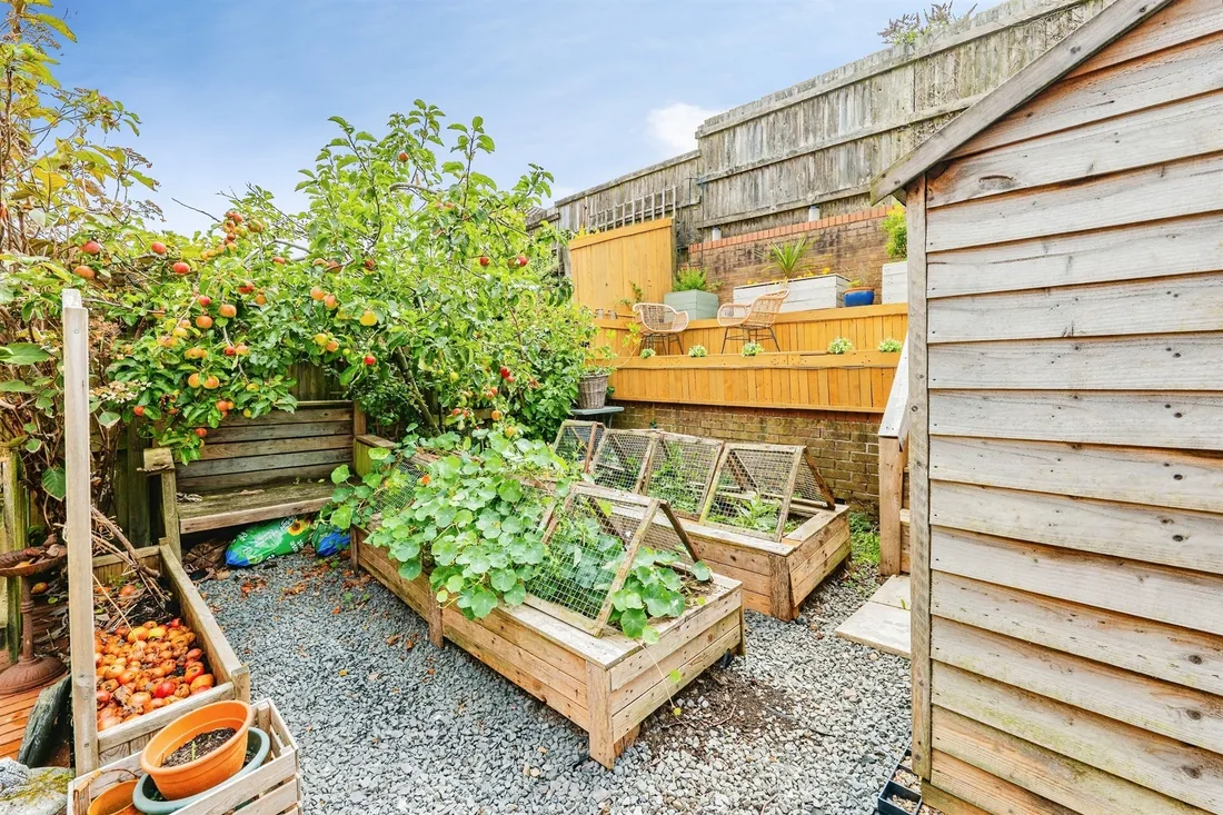 Property photo 25