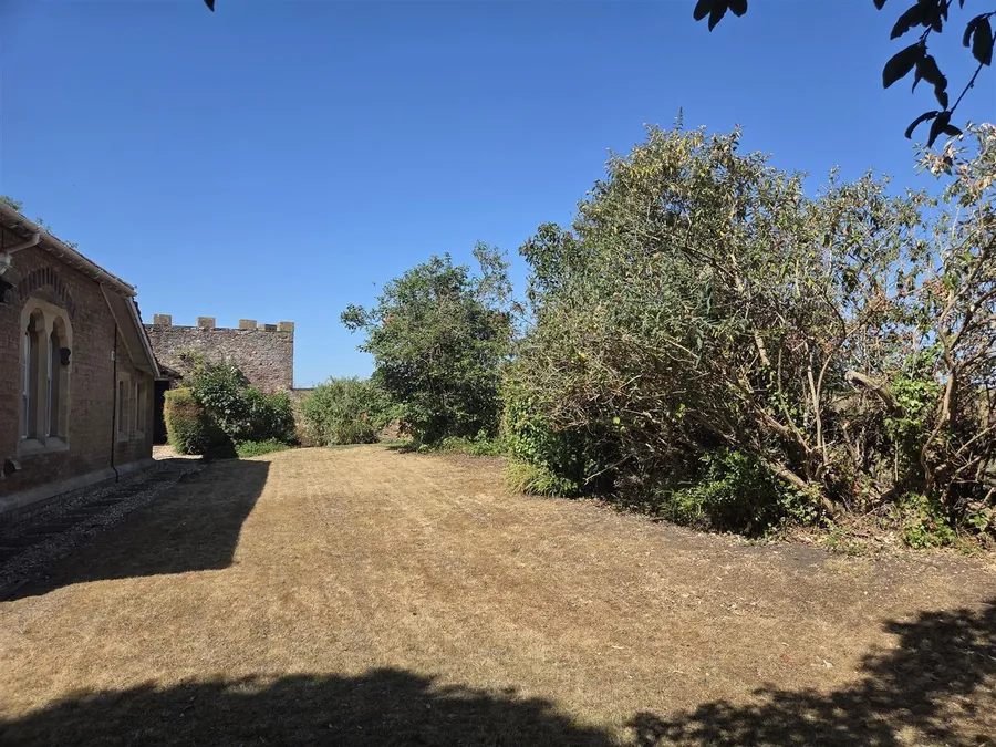 Property Image 17