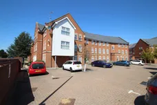 Florey Gardens, AYLESBURY