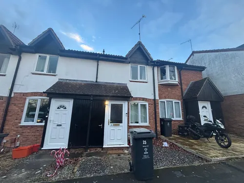 Maxey Close, Shaw, SWINDONphoto
