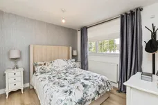 Curteys Walk, CRAWLEY