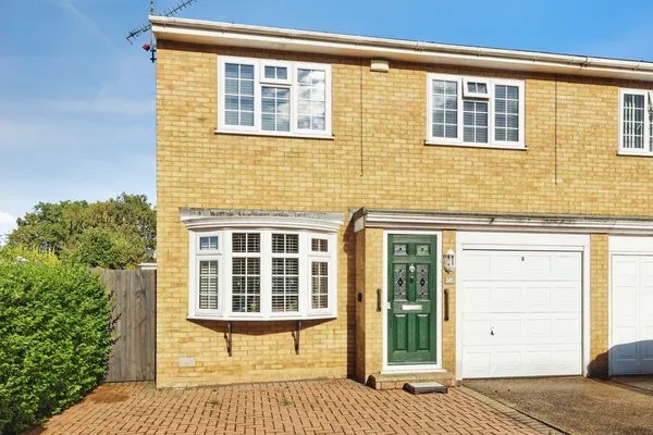 Weatherly Drive, Broadstairs, Kent, CT10