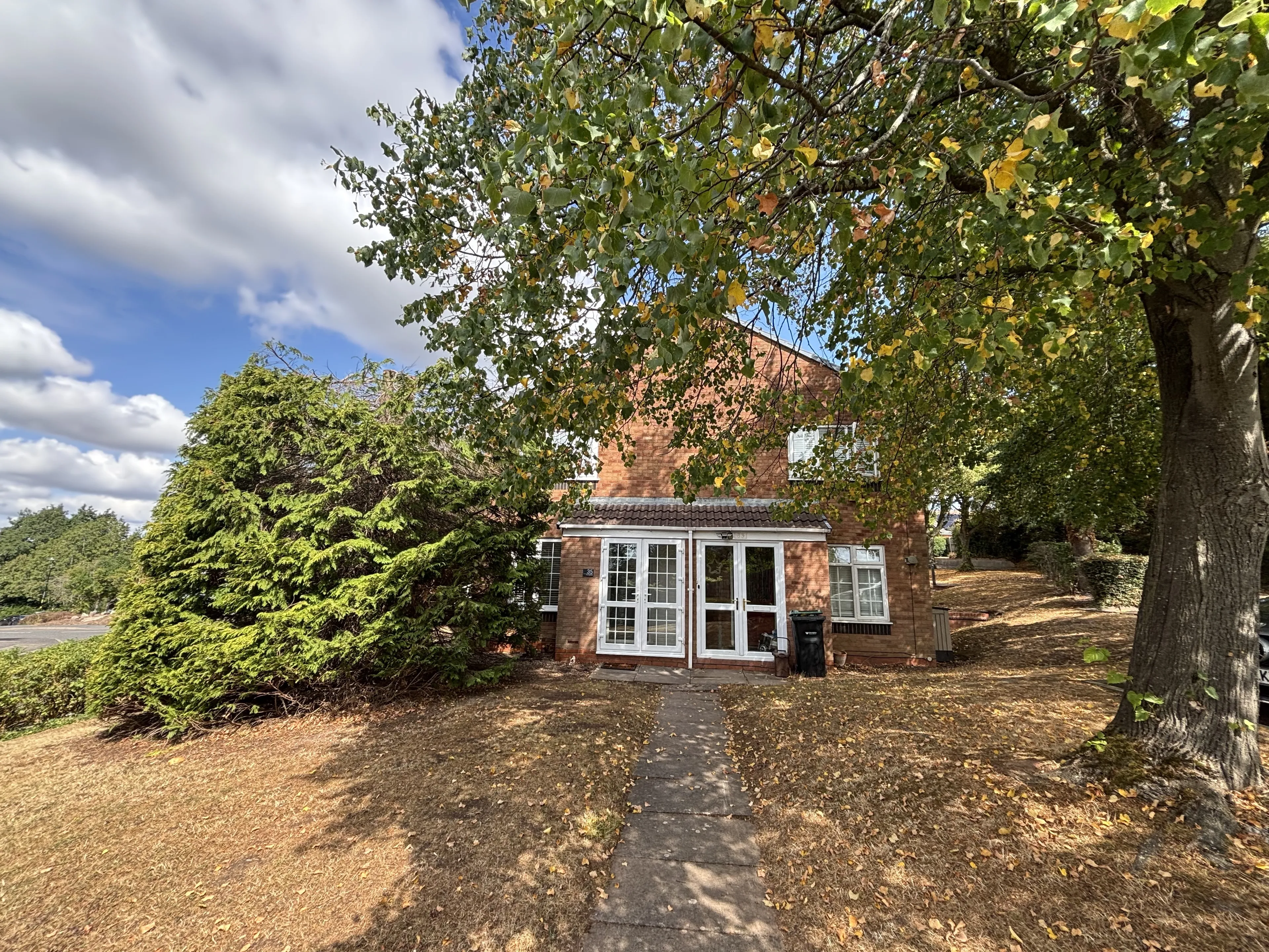 Property photo 0
