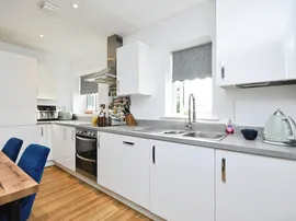Florence Close, Great Warley, Brentwood thumb 2