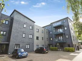 Florence Close, Great Warley, Brentwood thumb 3