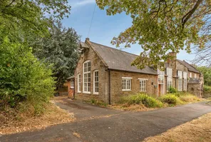 Main property image