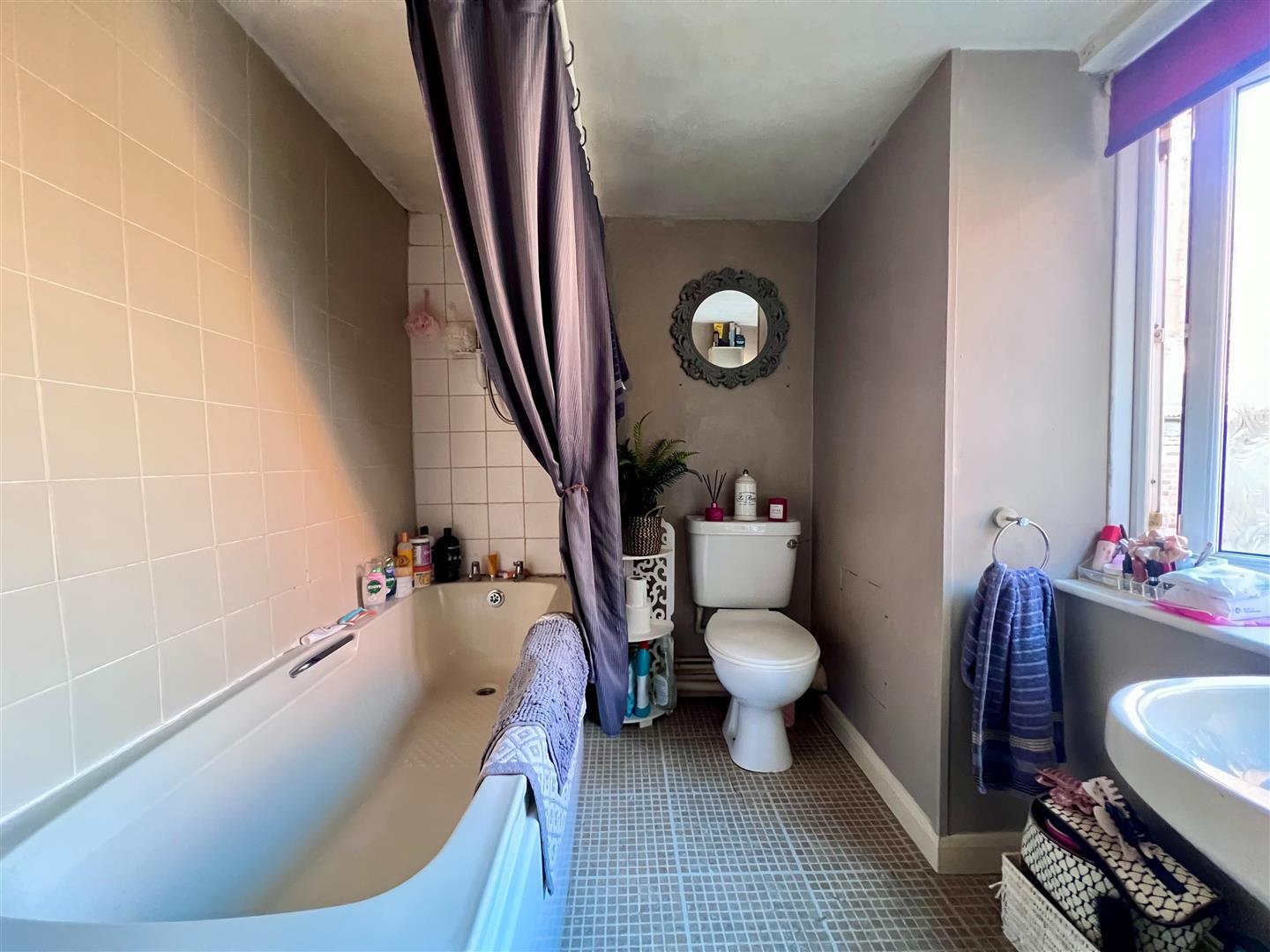 Watling Street East, Towcester Image 9