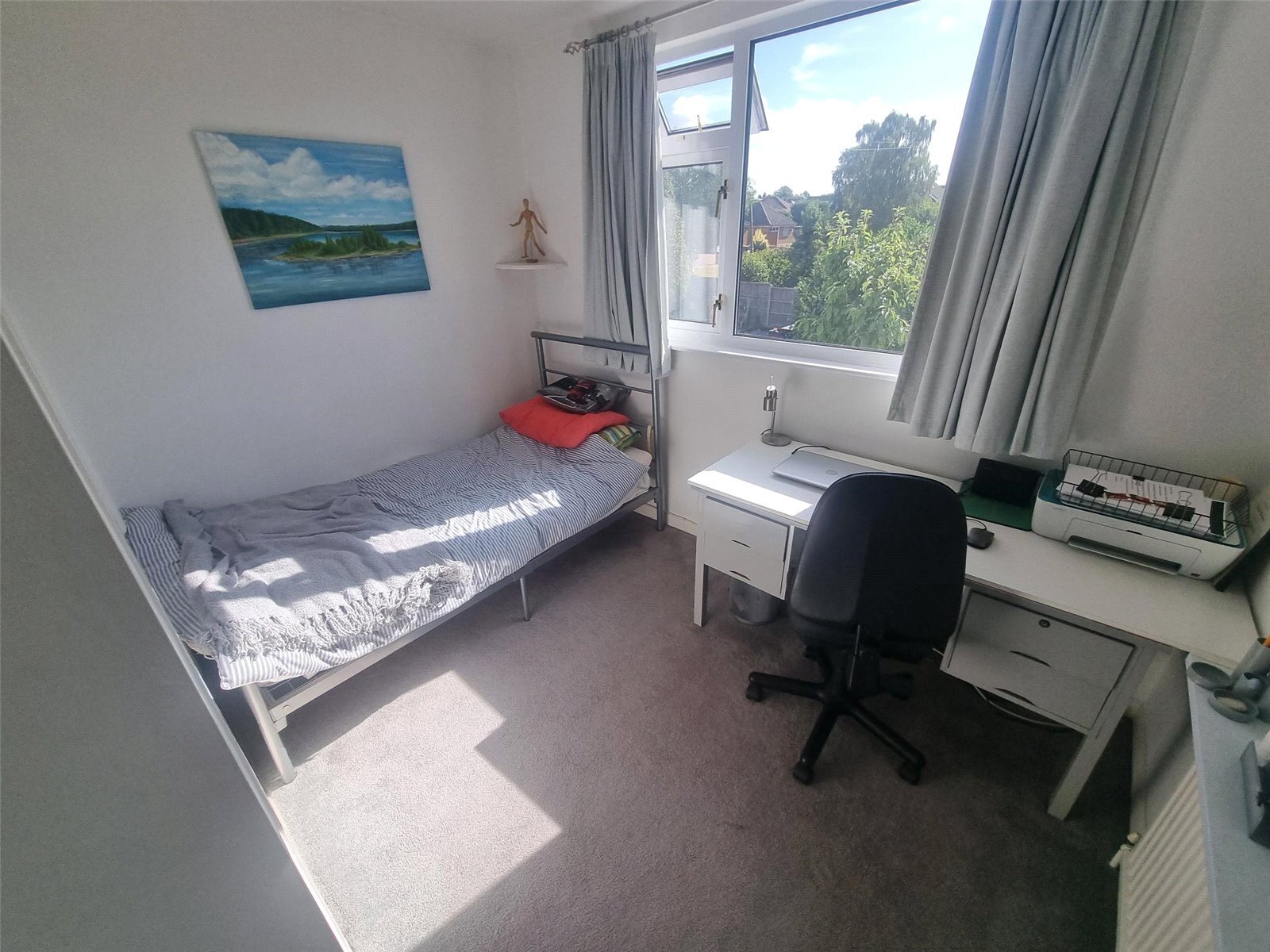 Kingswood Crescent, Rayleigh, Essex, SS6 Image 10