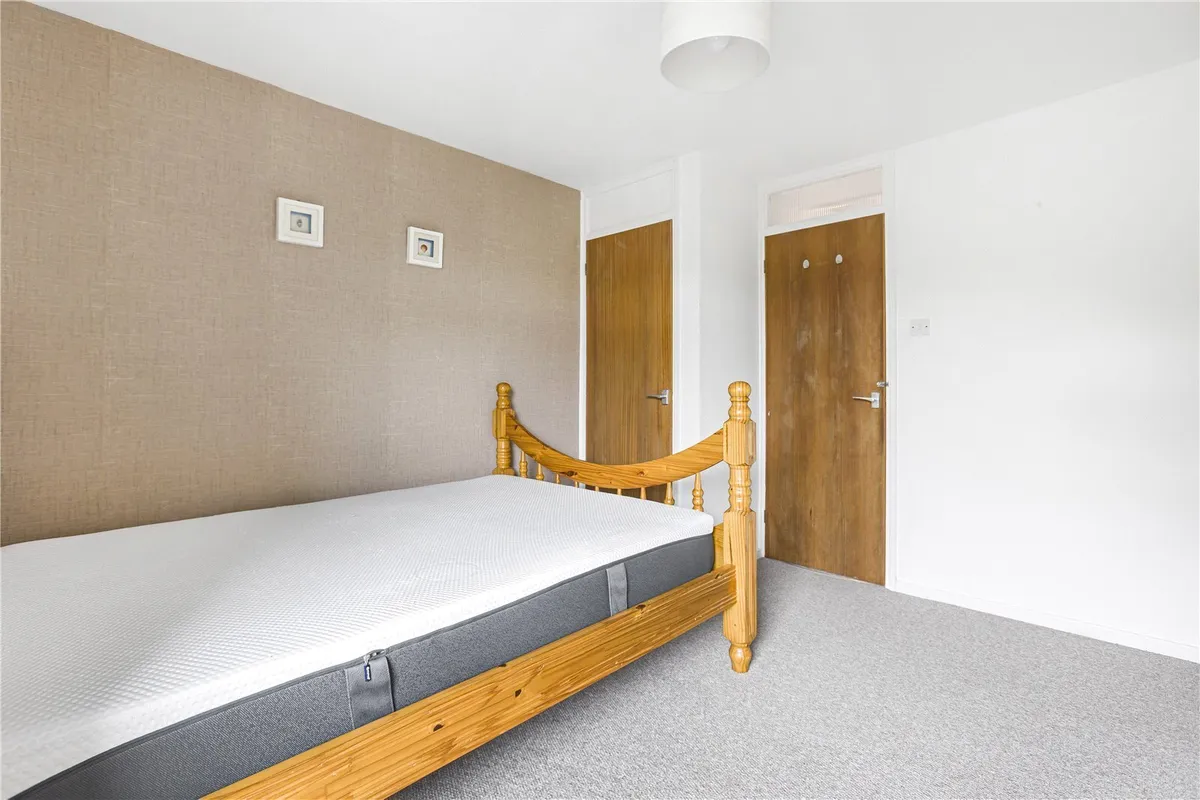 Turner Close, Oxford, Oxfordshire, OX4