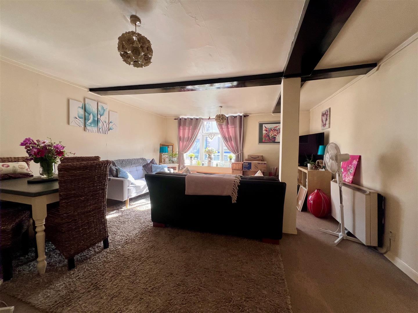 Watling Street East, Towcester Image 8