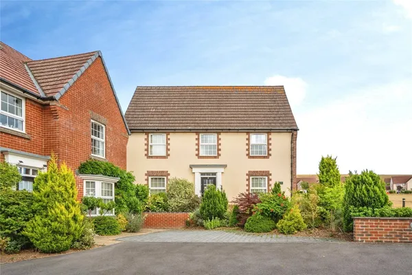 Endal Way, Clanfield, Waterlooville, ...