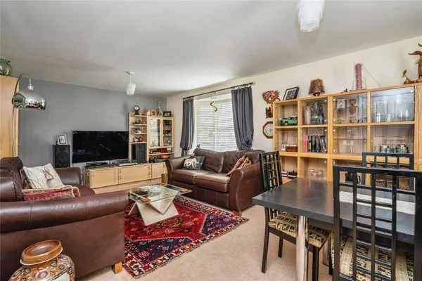 Endal Way, Clanfield, Waterlooville, ...