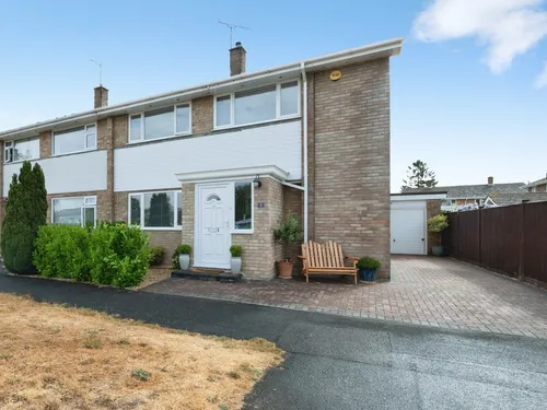 Merton Close, Fordingbridgephoto