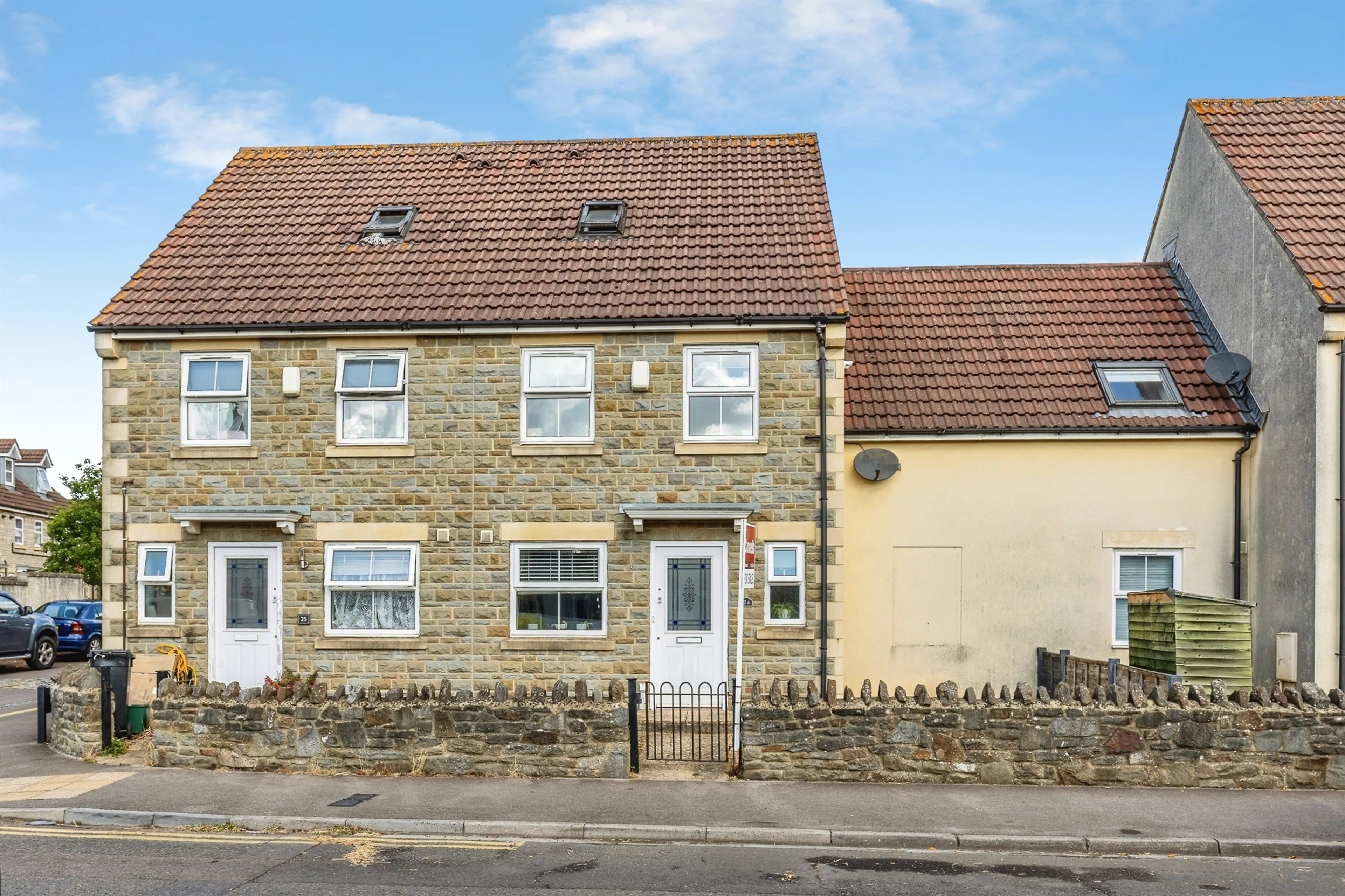 Property photo 0