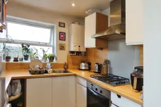 Ascalon Street, LONDON