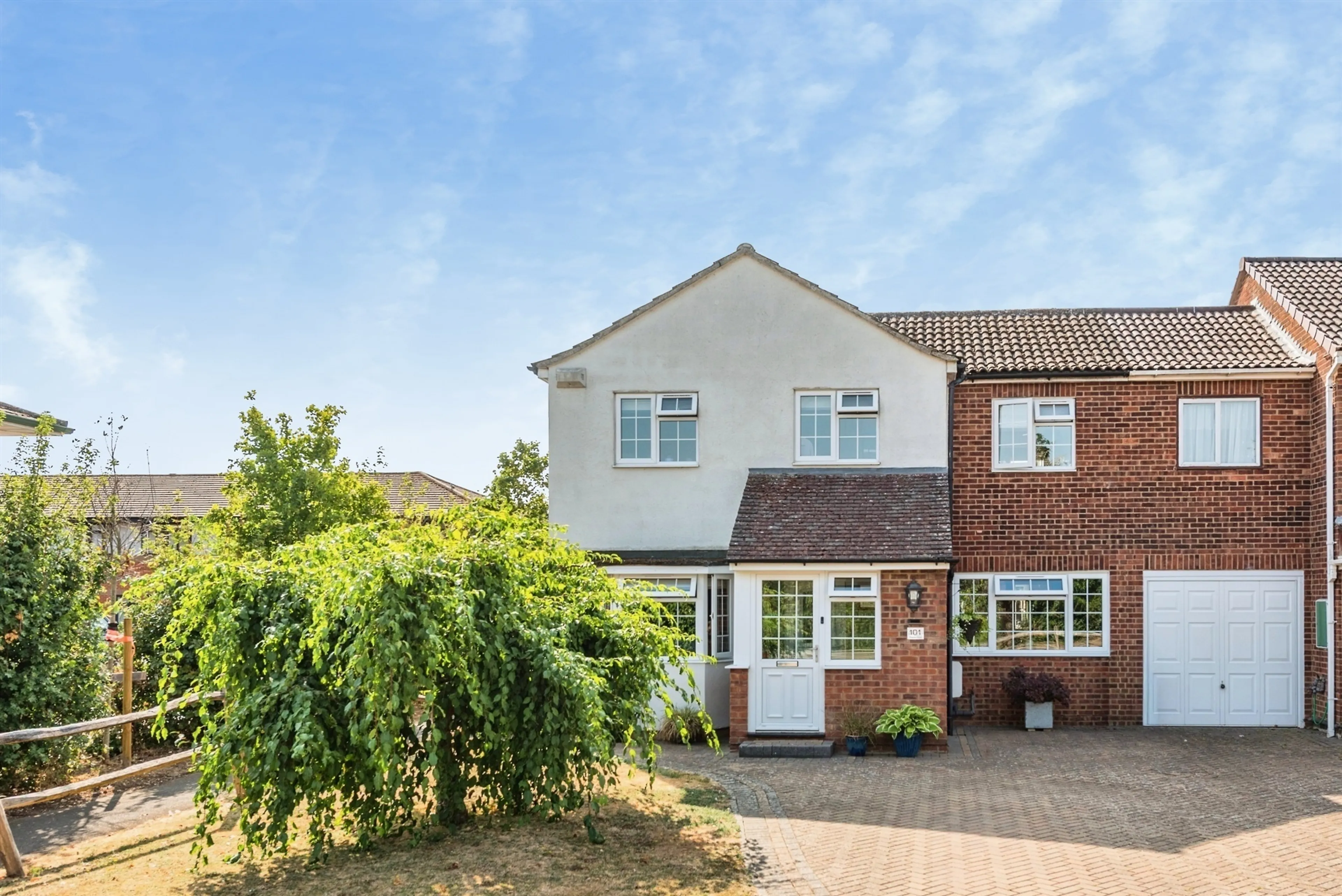 Property photo 0