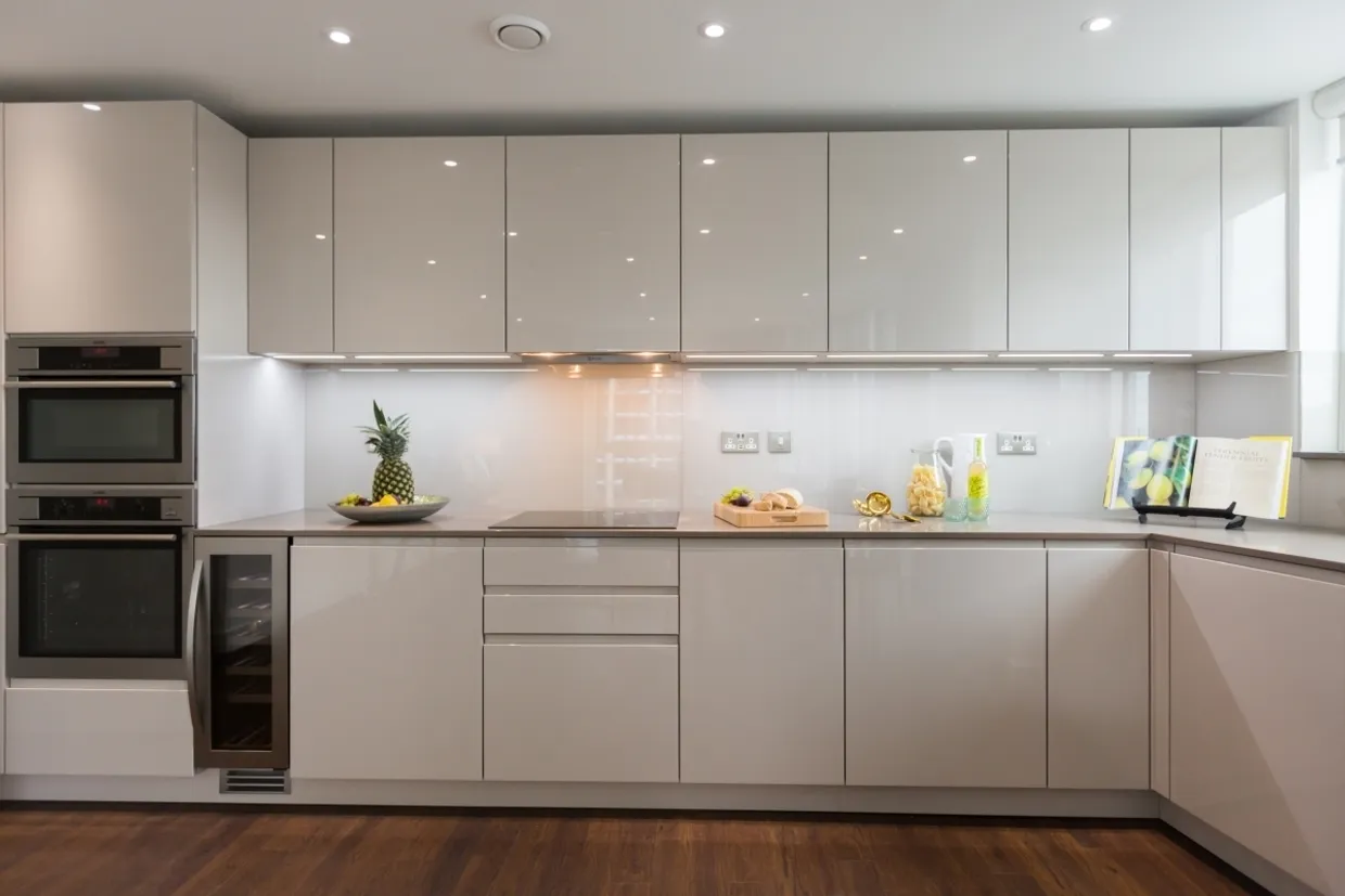 50 Wandsworth Road London SW8 photo 2