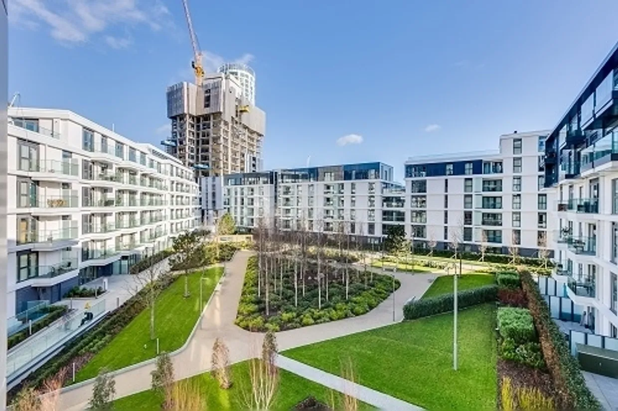 50 Wandsworth Road London SW8 photo 8