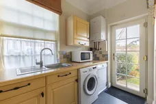 Quinton Place Warminster BA12 photo 6
