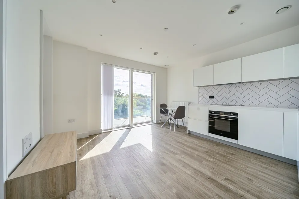 Plowden Road London SE3 photo 2