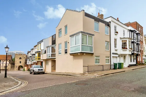 Westgate Street, Southampton, Hampshi...