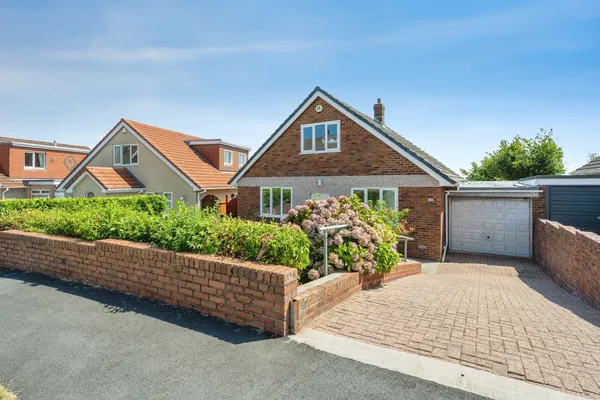 Parklands View, Sketty, Swansea, SA2