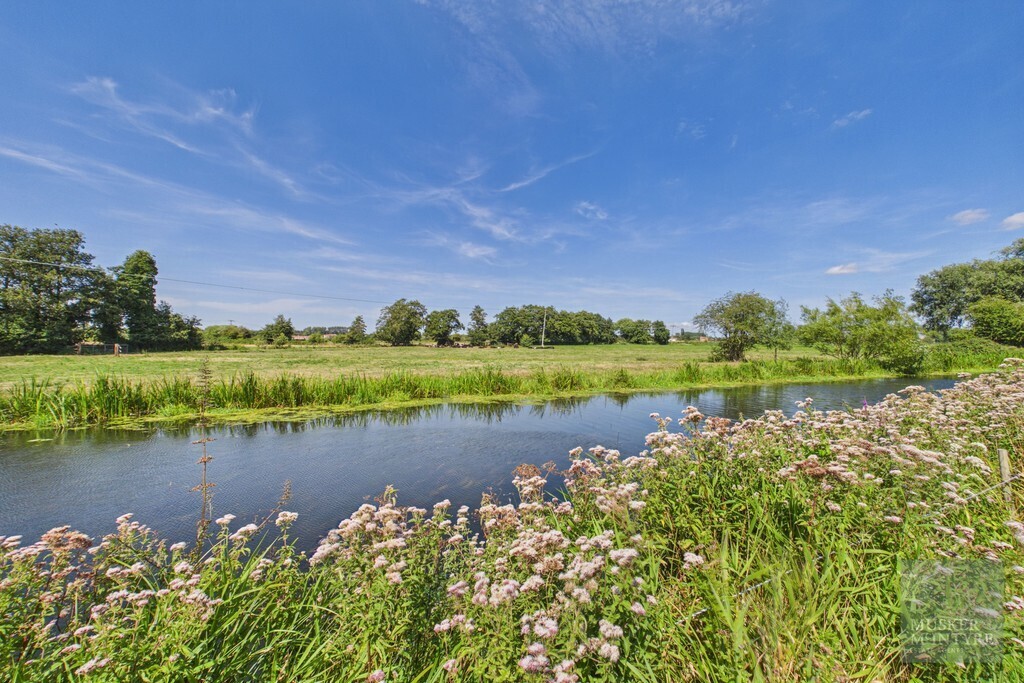 Staithe Road, Bungay Image 3