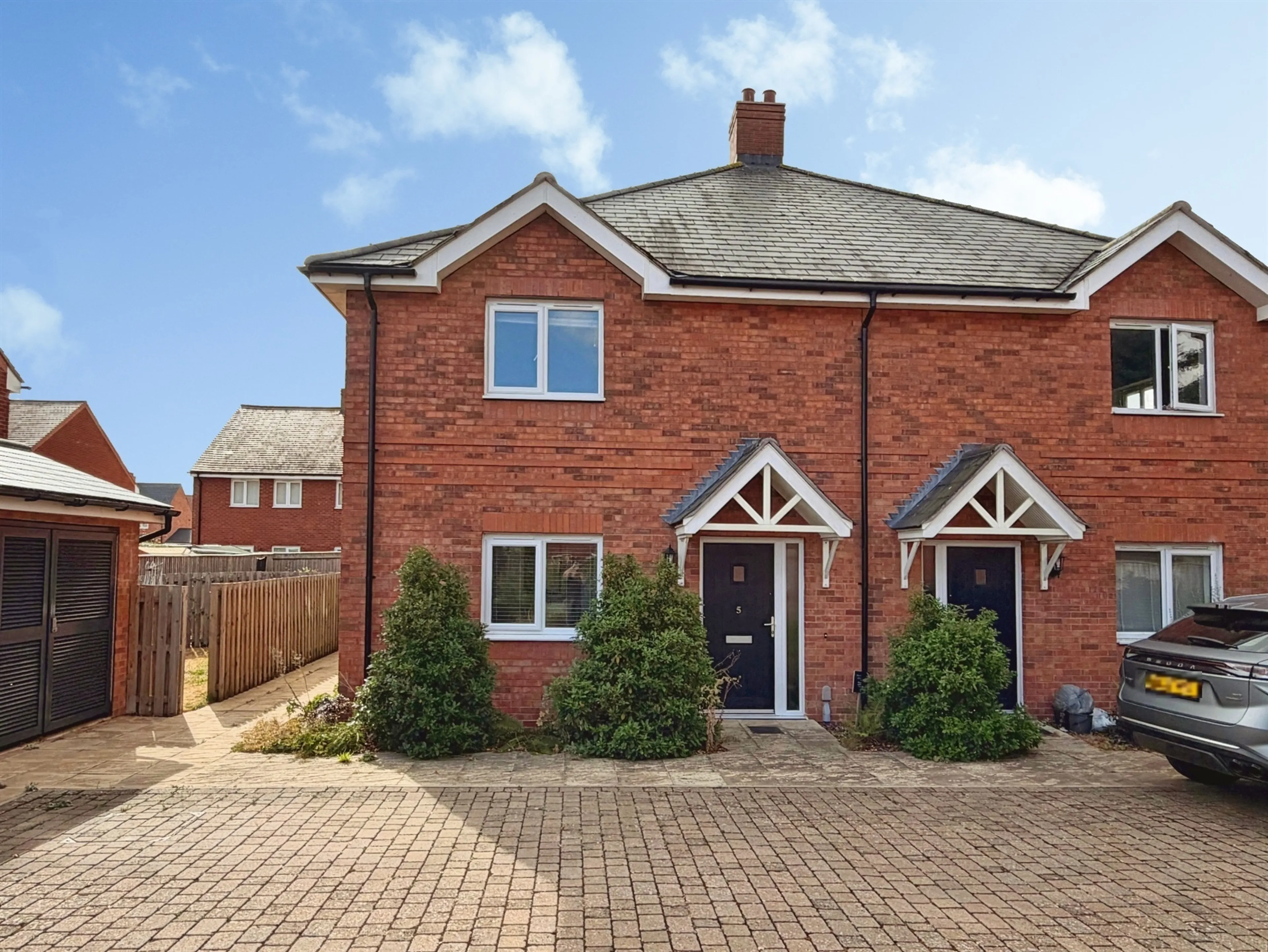 Property photo 0
