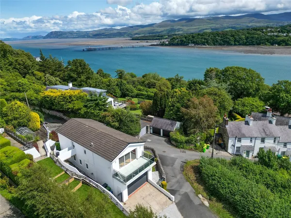 Lon Brynteg, Glyngarth, Menai Bridge,...