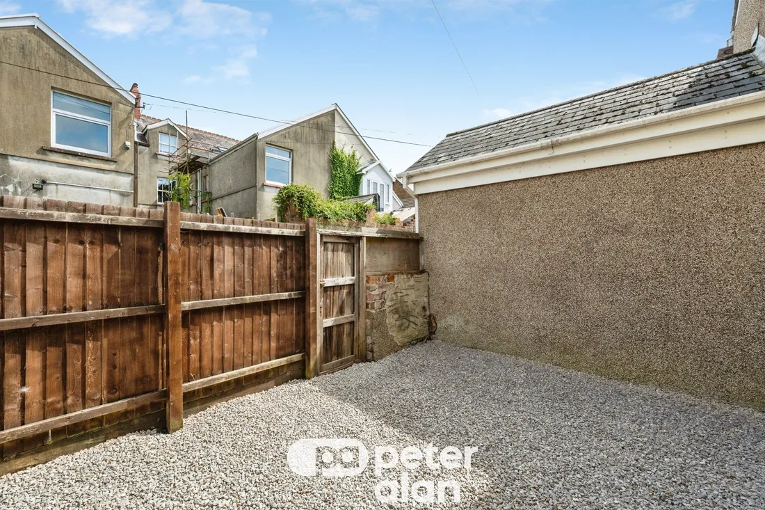 Property photo 11