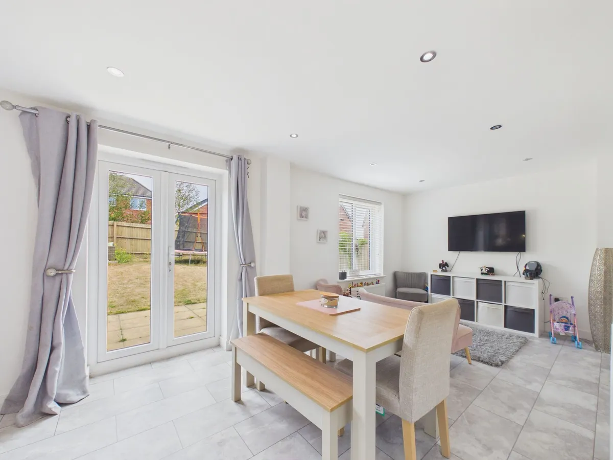Railway Road, Rhoose, CF62