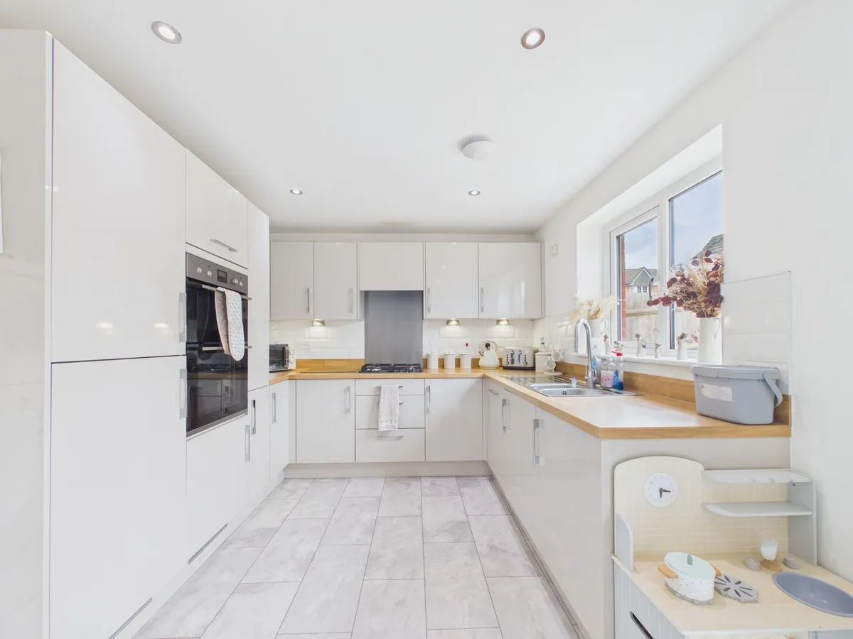 Railway Road, Rhoose, CF62