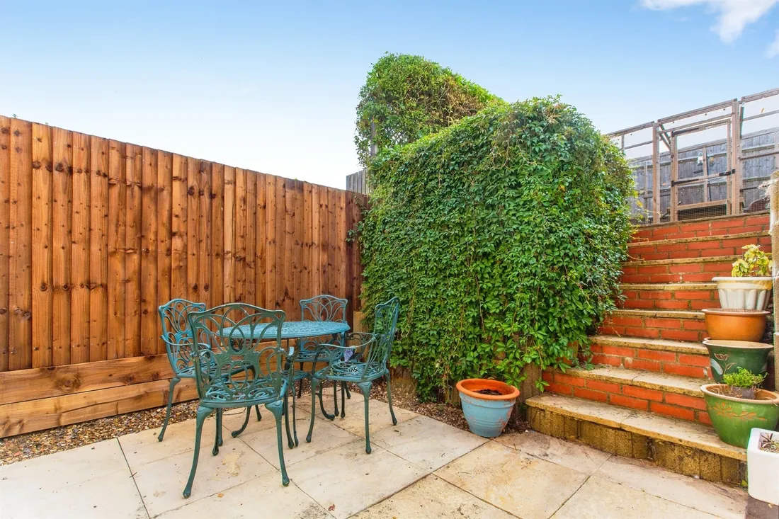 Property photo 11