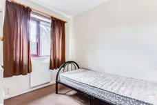 Dickinson Court, WAKEFIELD