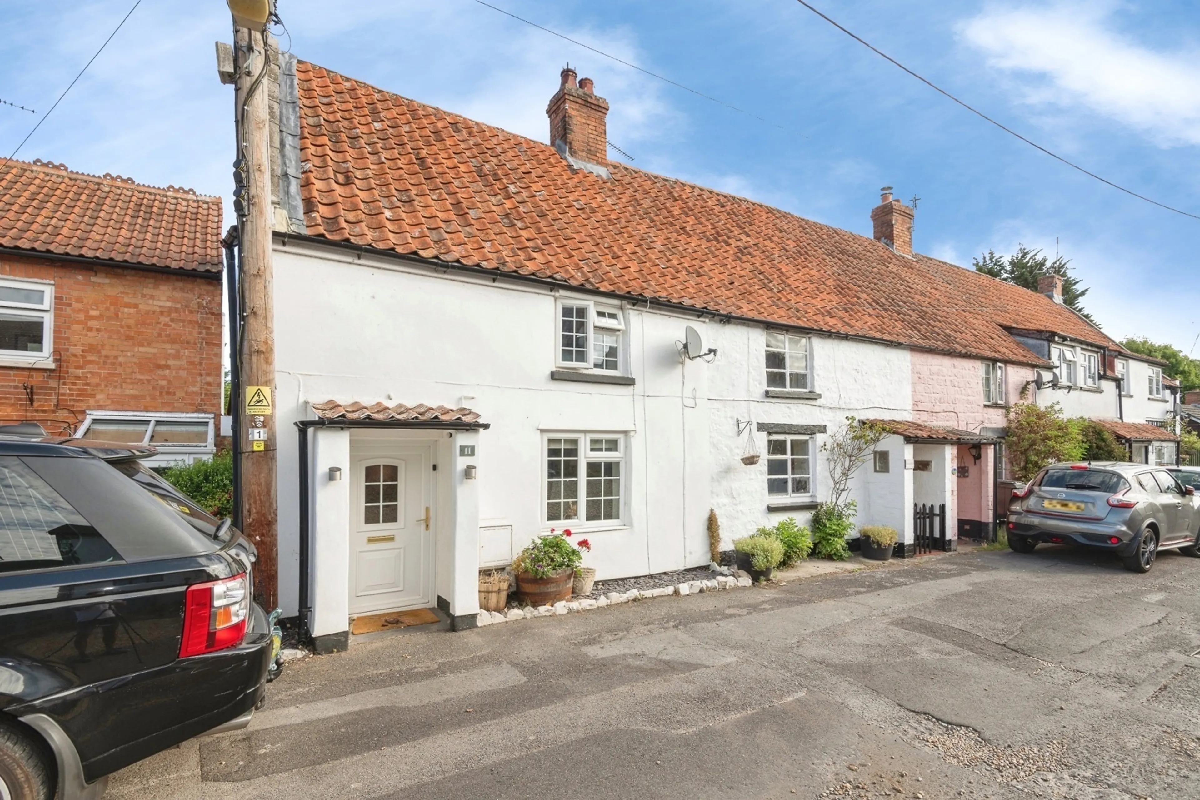 Property photo 0