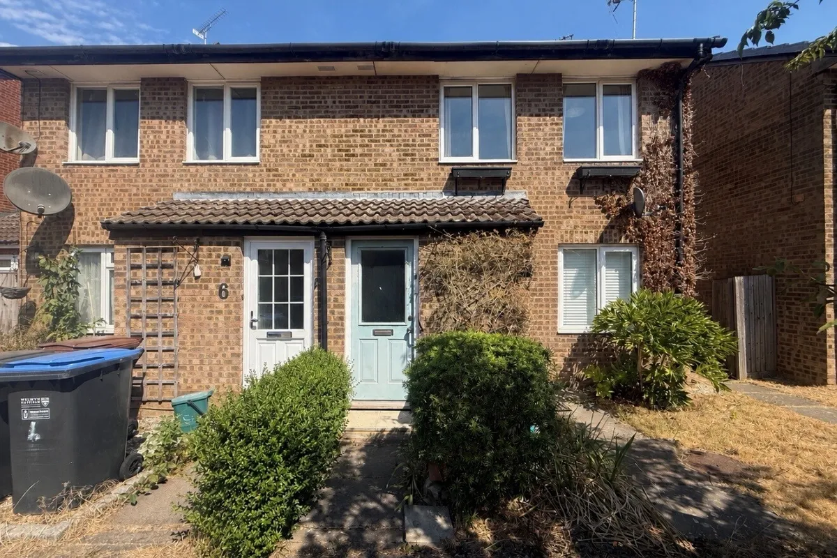 Yew Grove, WELWYN GARDEN CITY