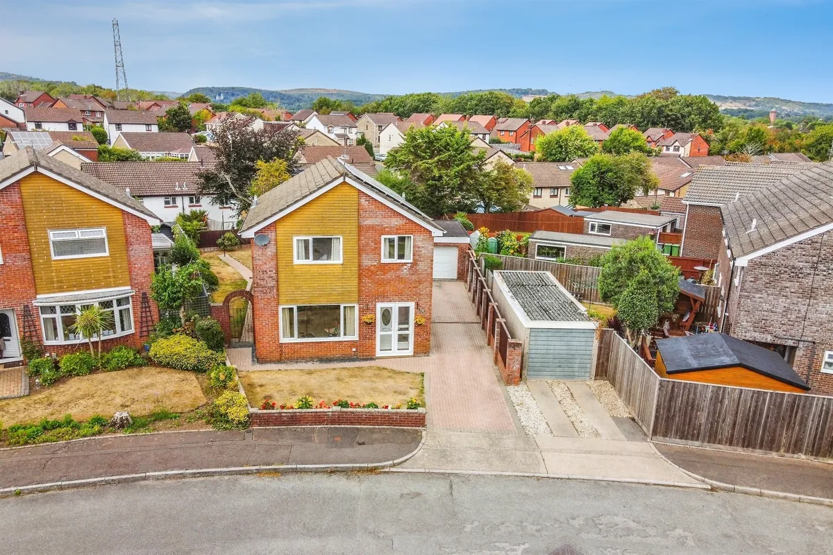 Wyon Close, Llandaff, Cardiff