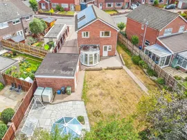 Wyon Close, Llandaff, Cardiff thumb 2
