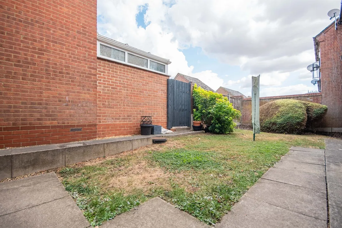 Property photo 11